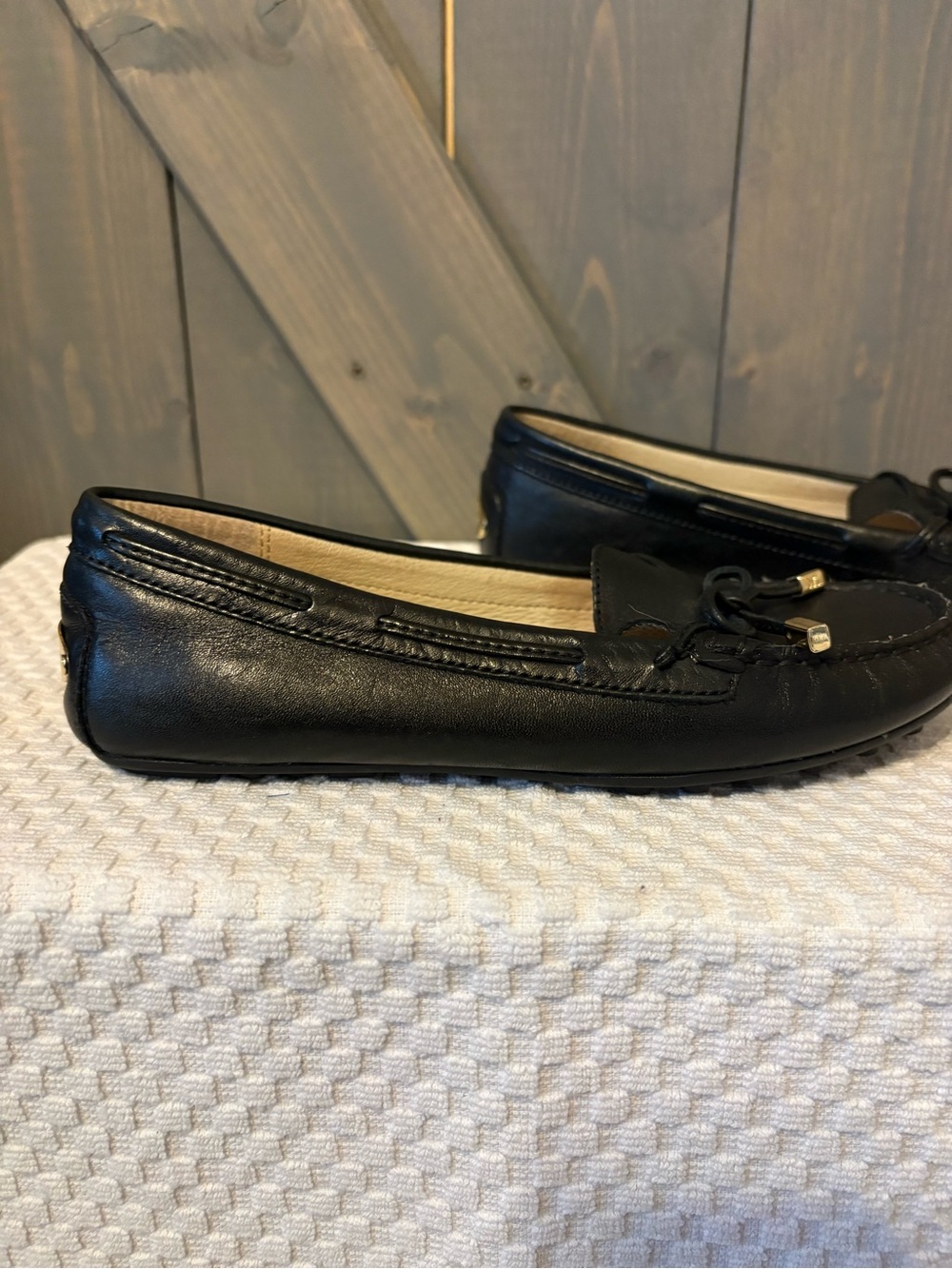 MICHAEL Michael Kors Sutton Black Leather Moccasin Loafers Size 6 - Picture 13 of 13